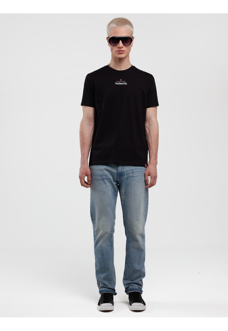 Tricou cu decolteu la baza gatului Techmunen
