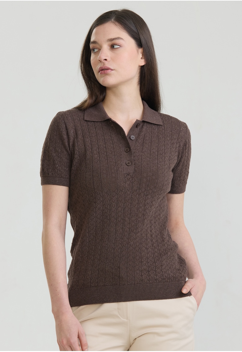 Tricou polo cu perforatii - Maro inchis