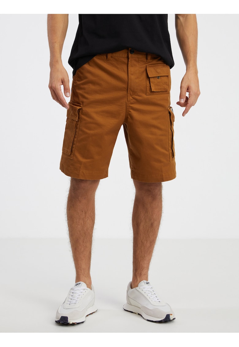 Pantaloni scurti cu buzunare