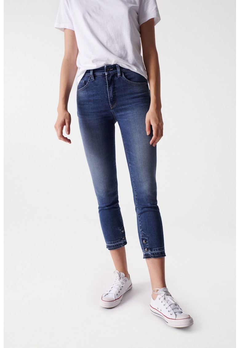Blugi skinny crop.