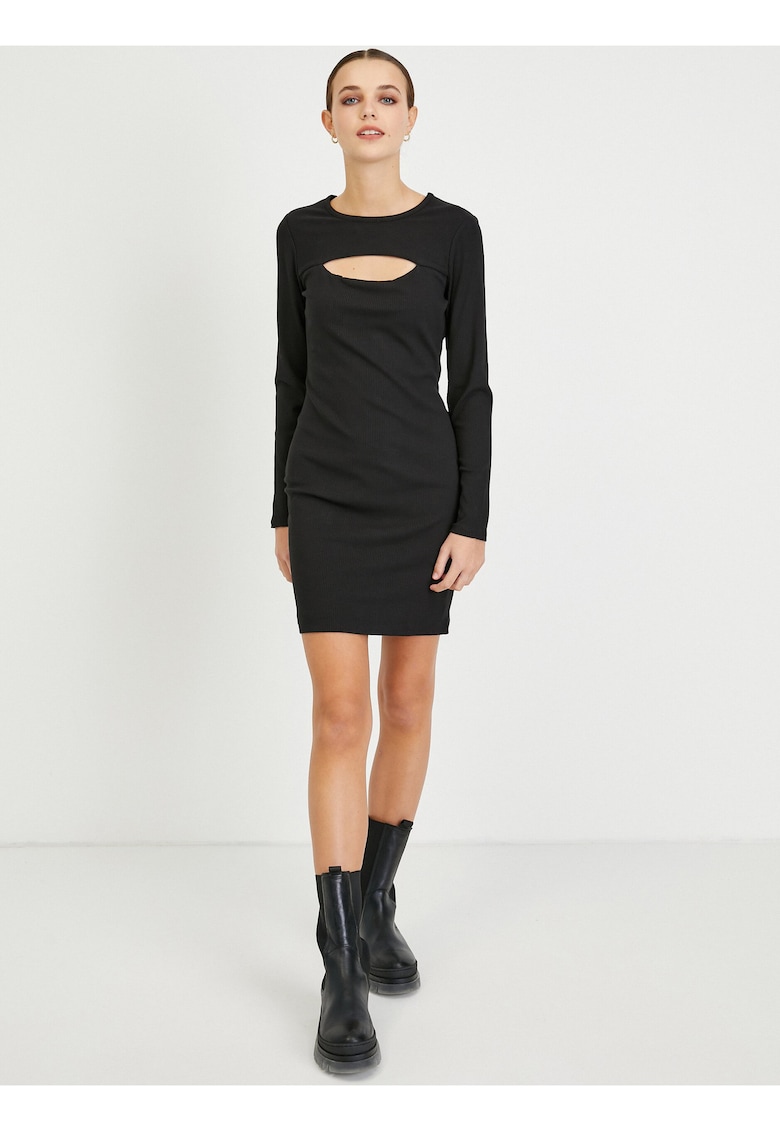 Rochie scurta uni cu maneca lunga -