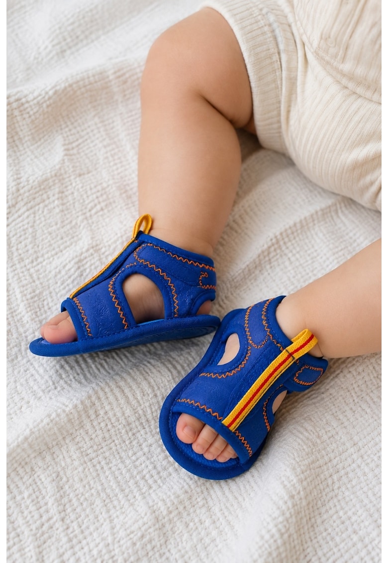 Sandale bebe albastre tip sport cu scai - usoare si confortabile pentru primii pasi