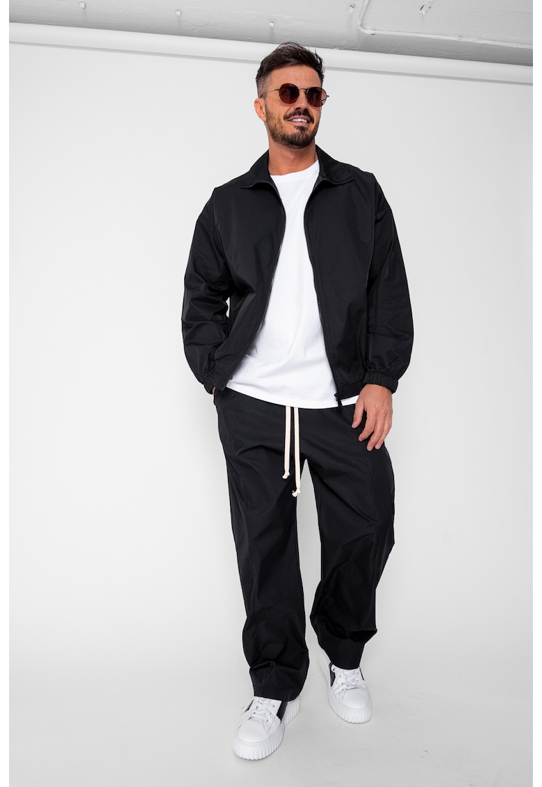 Set Heavy Windbreaker Jacheta cu fermoar si pantalon lung din fas Black 21118 - Negru