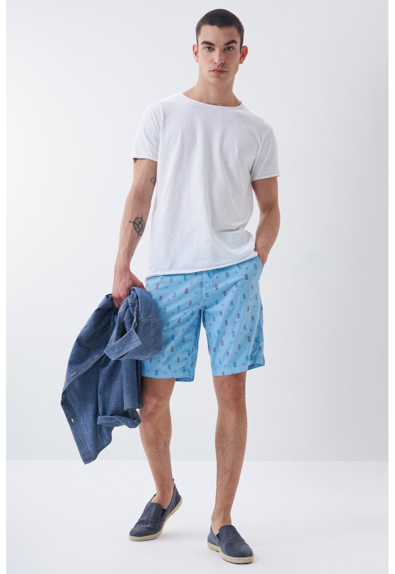 Bermude chino cu model imprimat