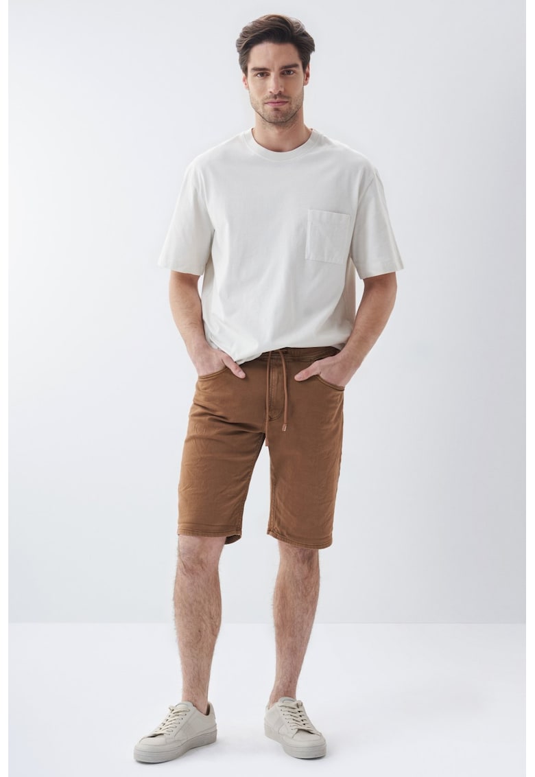 Pantaloni scurti cu snur pentru ajustare in talie
