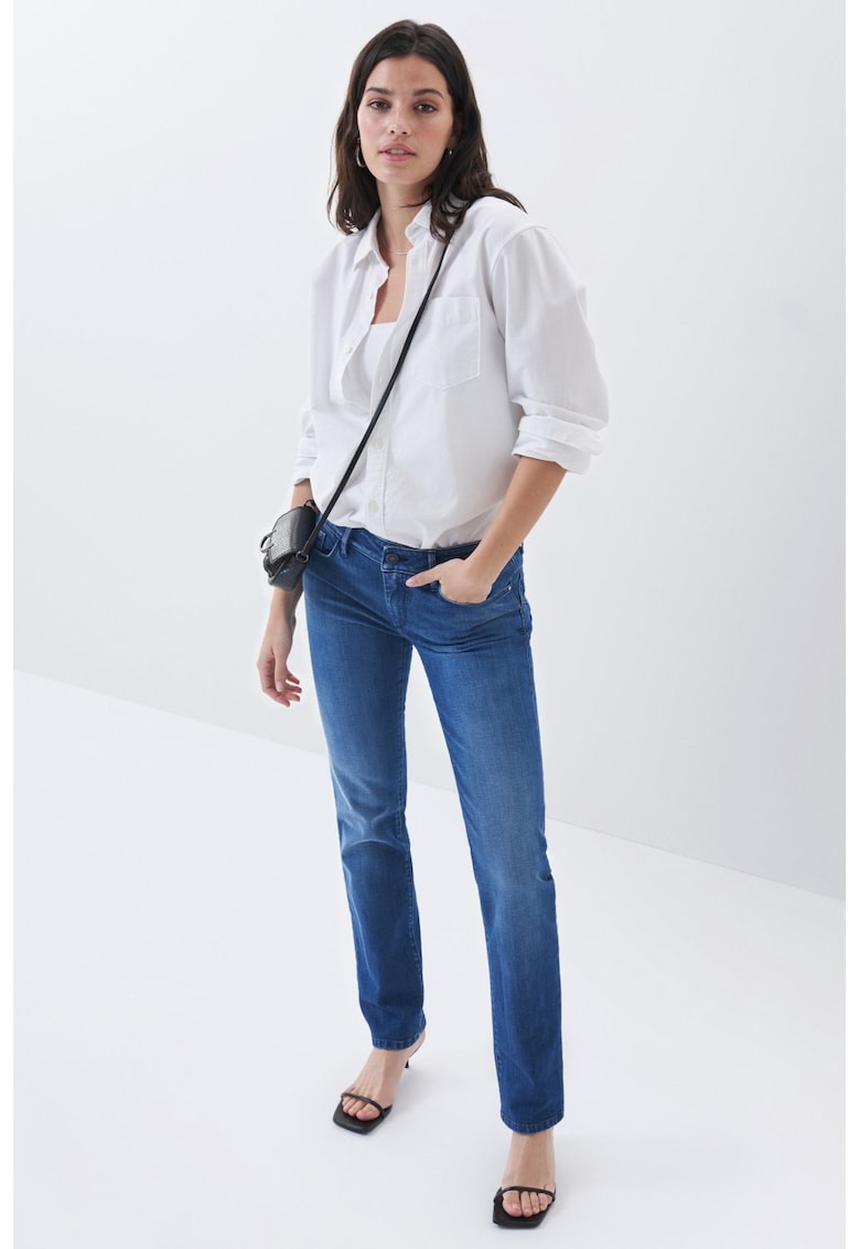 Blugi slim fit cu talie joasa -