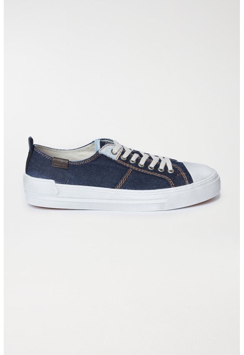 Tenisi din denim