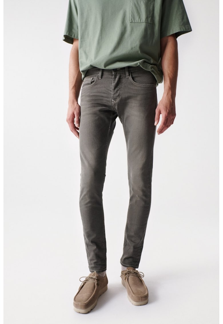 Blugi skinny usor decolorati