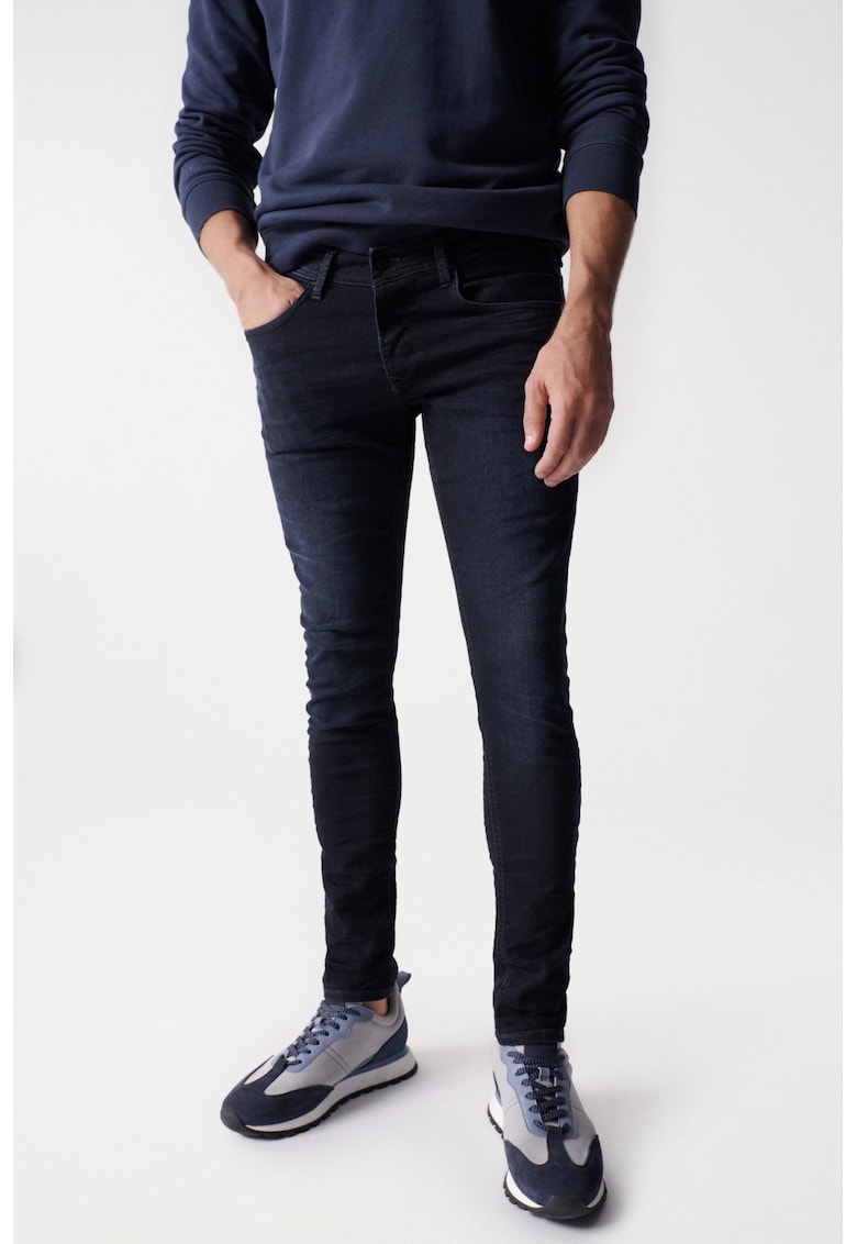 Blugi skinny cu buzunare