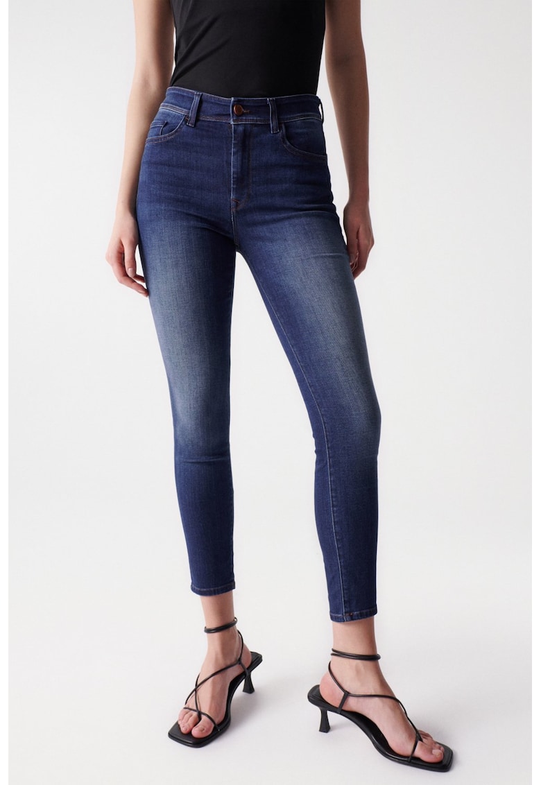 Blugi skinny crop cu aspect prespalat