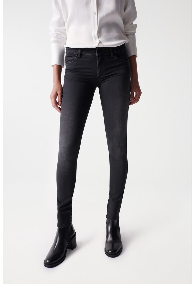 Blugi lungi skinny fit
