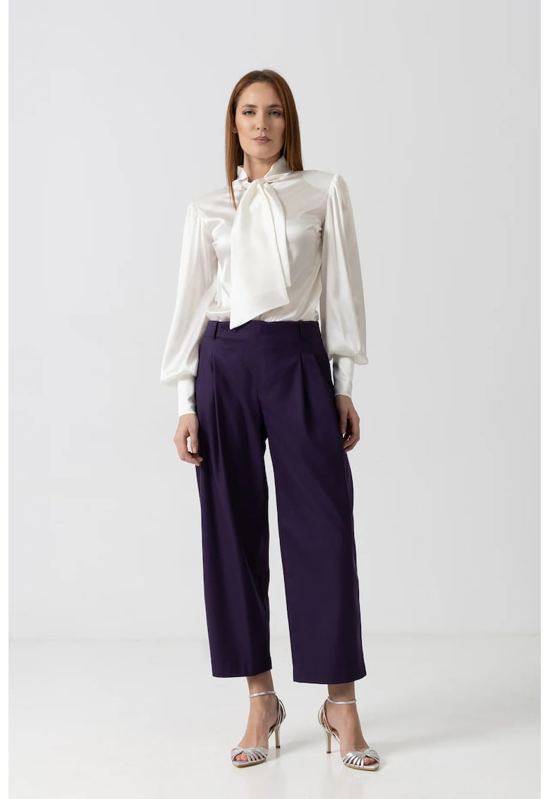 Pantaloni eleganti din stofa cu design petrecut