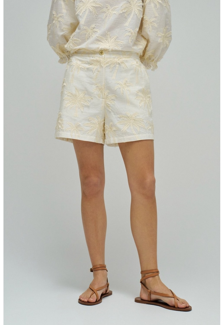 Pantaloni scurti cu talie elastica si broderie