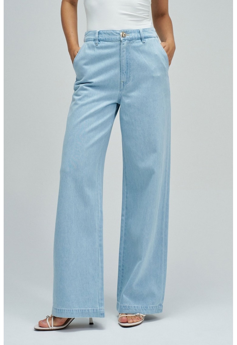 Jeans din amestec de lyocell si croiala ampla