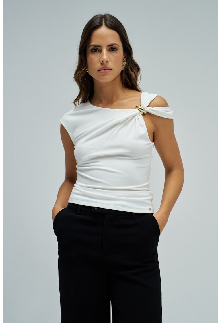 Maiouri cu croiala slim fit