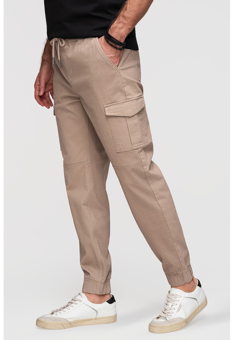 Pantaloni cargo cu croiala conica - Bej inchis