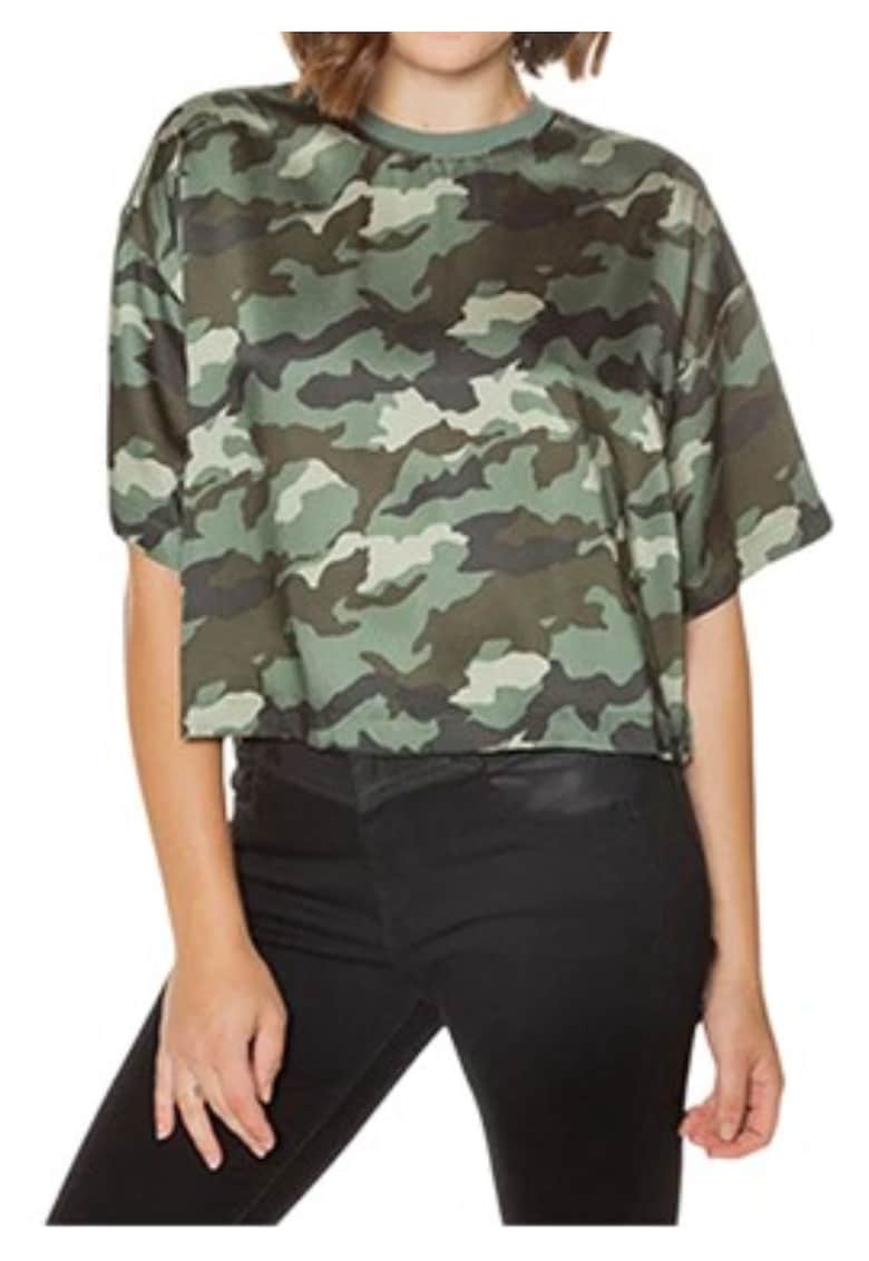 Tricou cu imprimeu camuflaj -