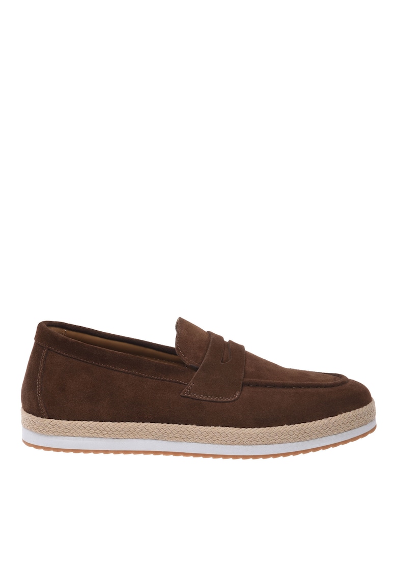 Pantofi loafer uni din piele intoarsa - Maro