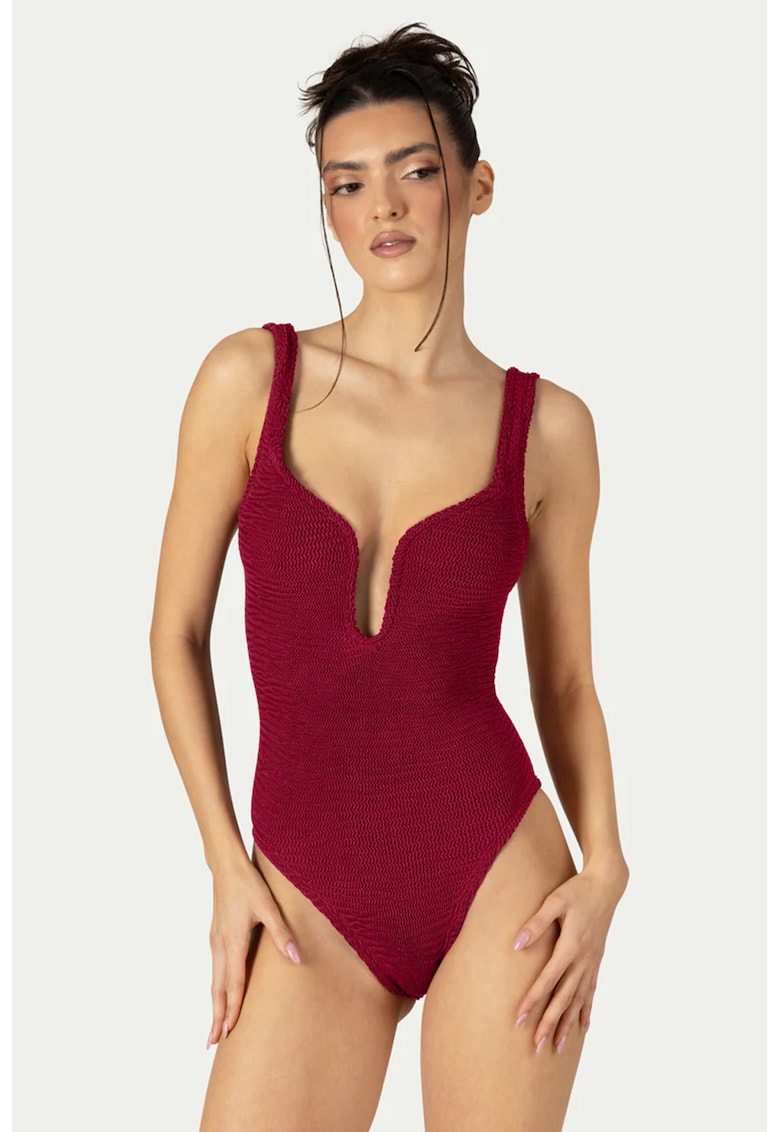 Costum de baie intreg cu decolteu adanc si decupaj pe spate - Rosu inchis