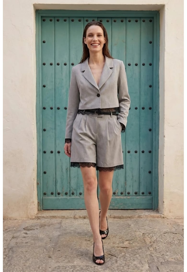 Compleu Femei - sacou si pantaloni scurti cu croiala ampla - gri -