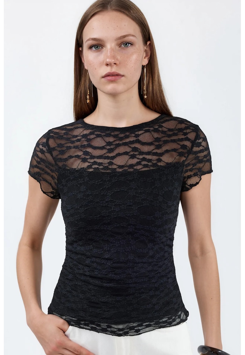 Tricou dama - dantela - slim fit - negru - elegant - captusit