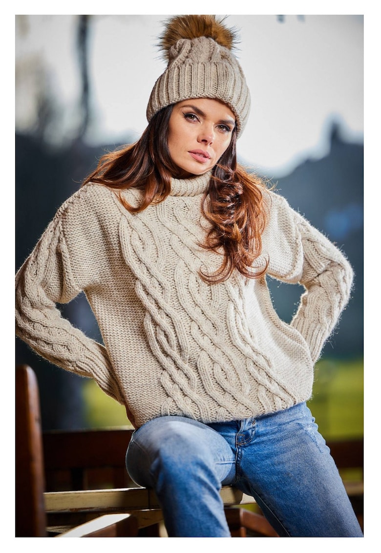 Pulover Calduros - Bej - One Size - Guler Inalt - Model Impletit - Protectie Frig - Textura Moale - Confort Maxim - Stil Coz - Aspect Elegant