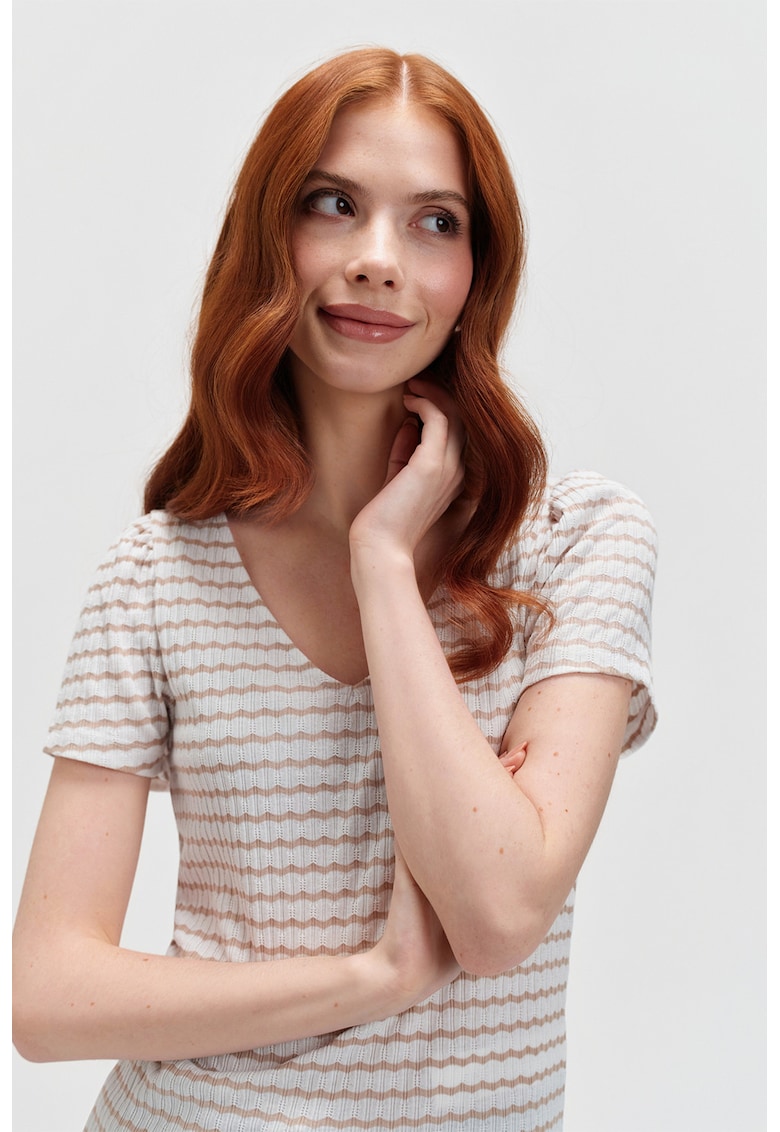 Tricou slim-fit cu decolteu in V - Alb/Bej