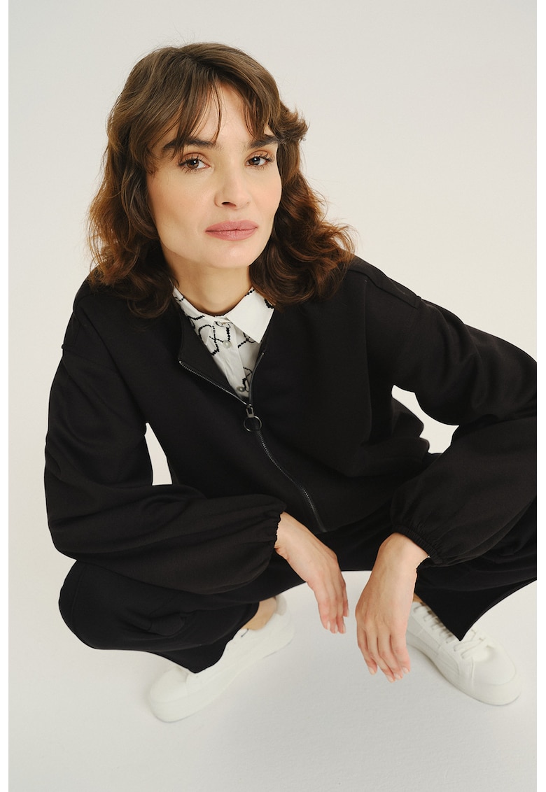 Bluza de trening cu fermoar si buzunare laterale - Negru