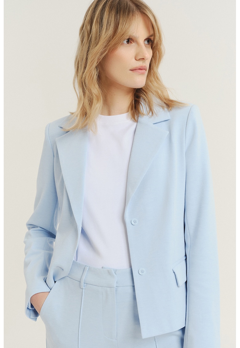 Sacou cu model uni si buzunare cu clapa - Albastru deschis