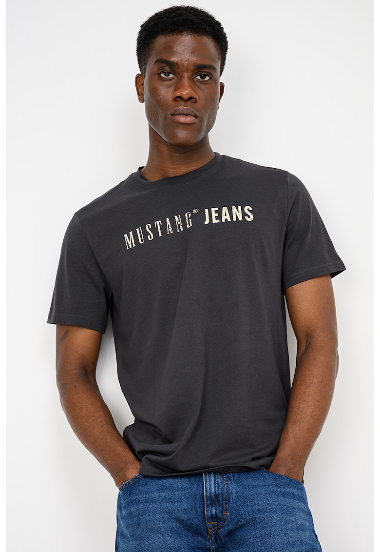 Tricou cu decolteu la baza gatului Austin - Negru