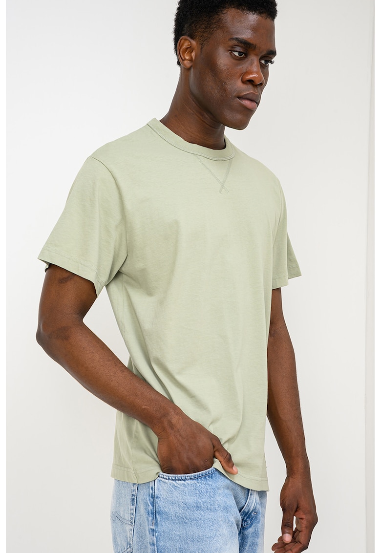 Tricou din bumbac cu decolteu la baza gatului Arvin - Verde fistic
