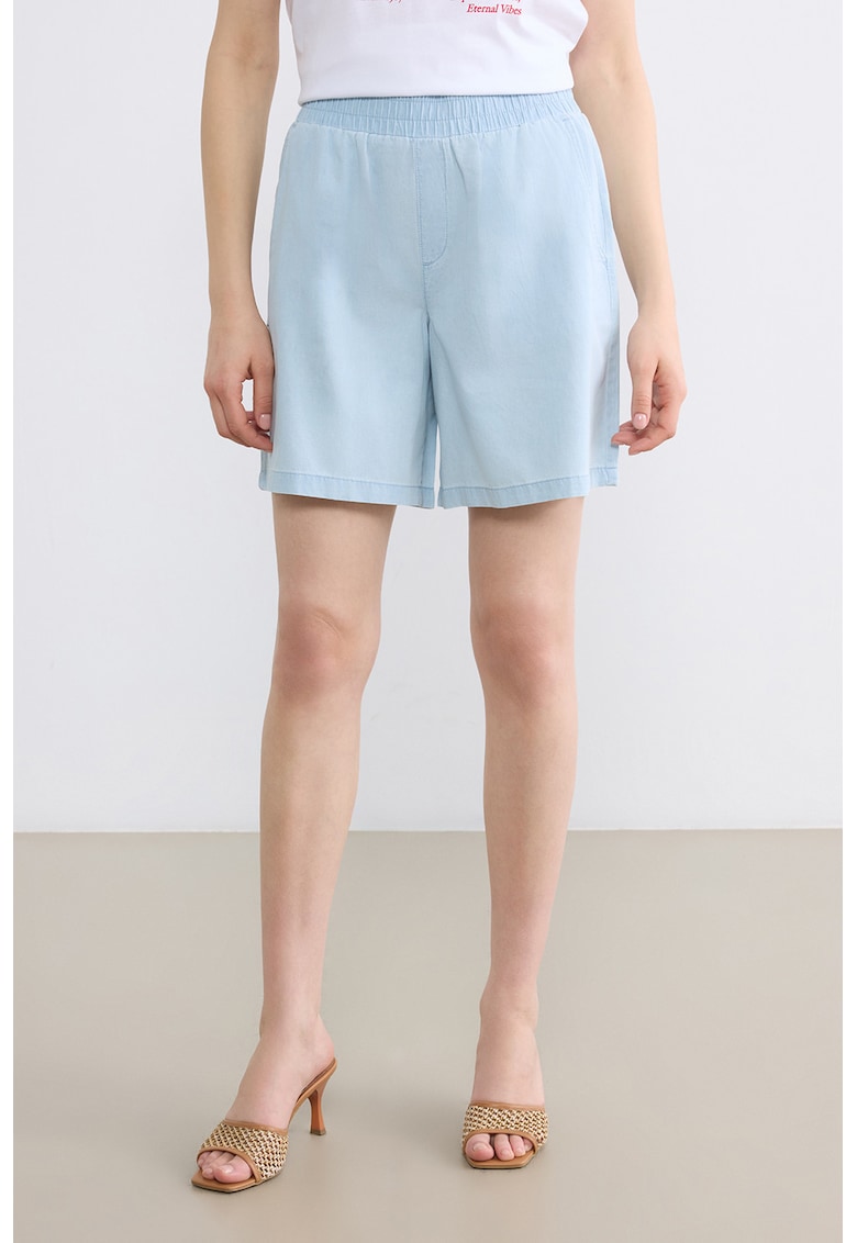 Blugi scurti cu buzunare laterale - Albastru pastel