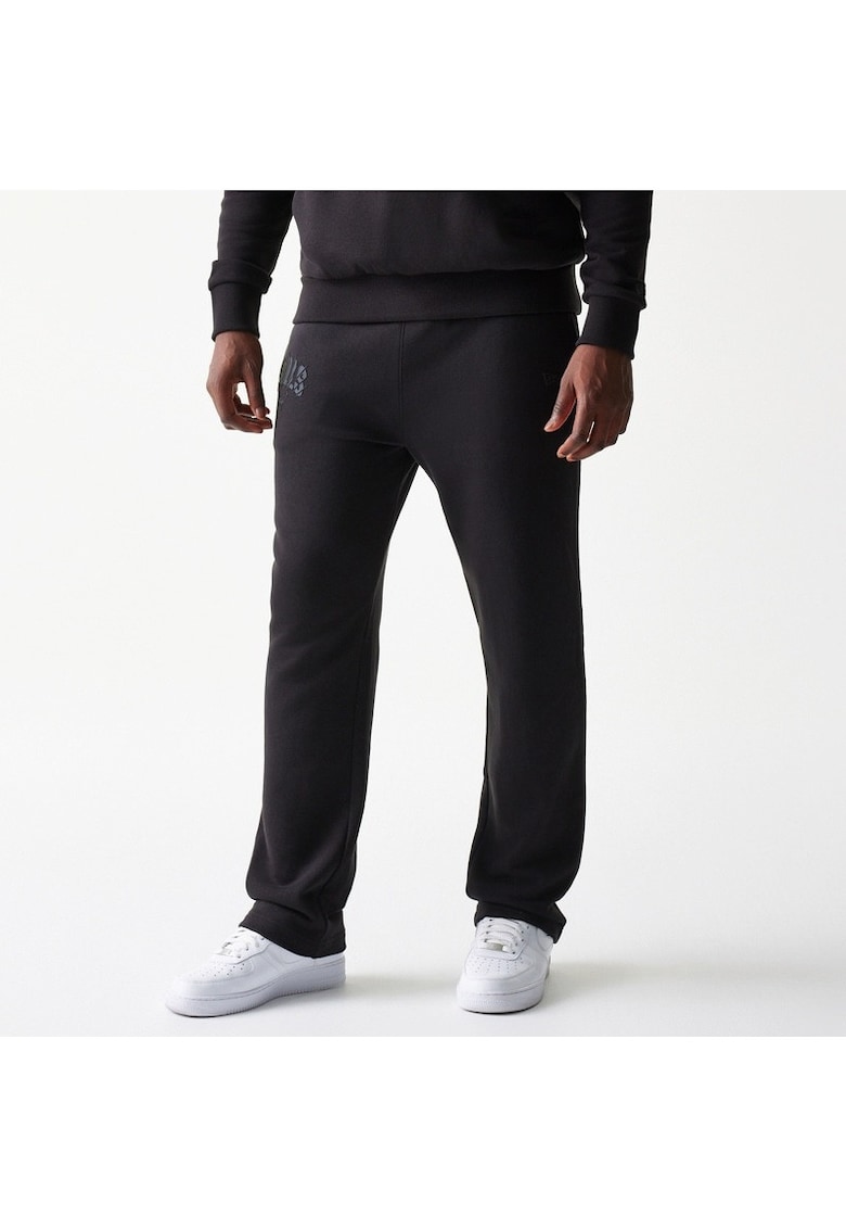 Pantaloni barbati NBA CORE PLUS STRGHT JOGGER - Bumbac - Negru - Negru