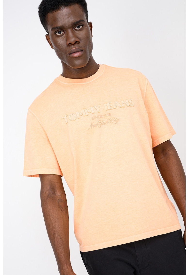 Tricou cu decolteu la baza gatului si logo - Portocaliu dovleac