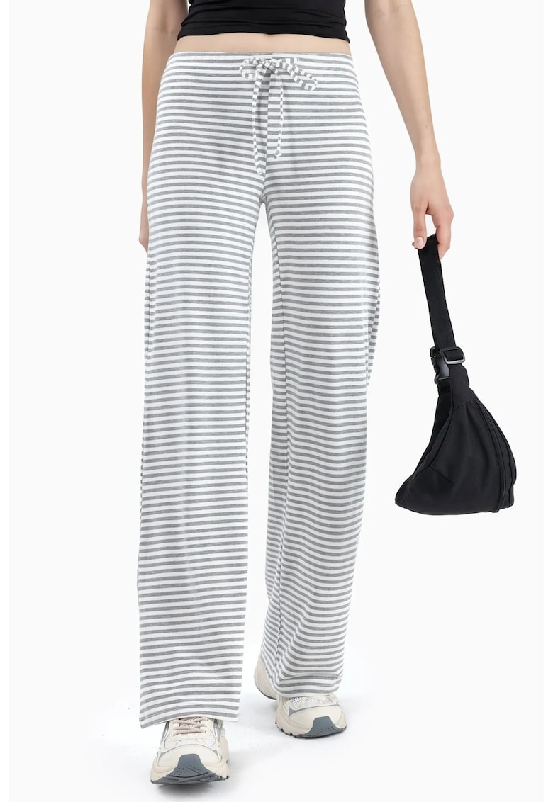 Pantaloni dama - cu dungi - croiala larga - gri - viscoza si lycra