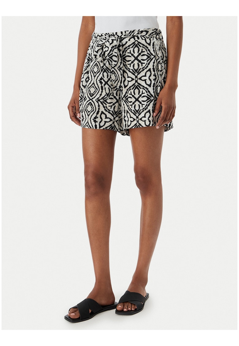 Pantaloni scurti dama - bej - regular fit - cu curea - din viscoza
