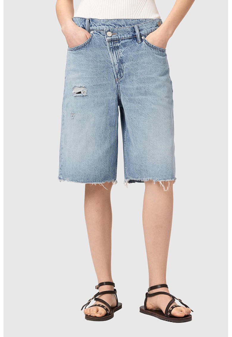 Bermude din denim cu croiala ampla si detalii cu aspect deteriorat Aki - Albastru pastel