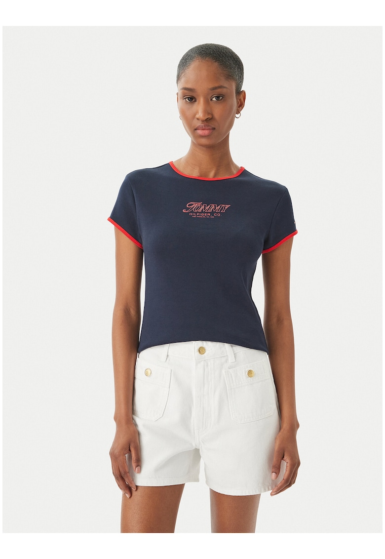 Tricou cu intertii contrastante