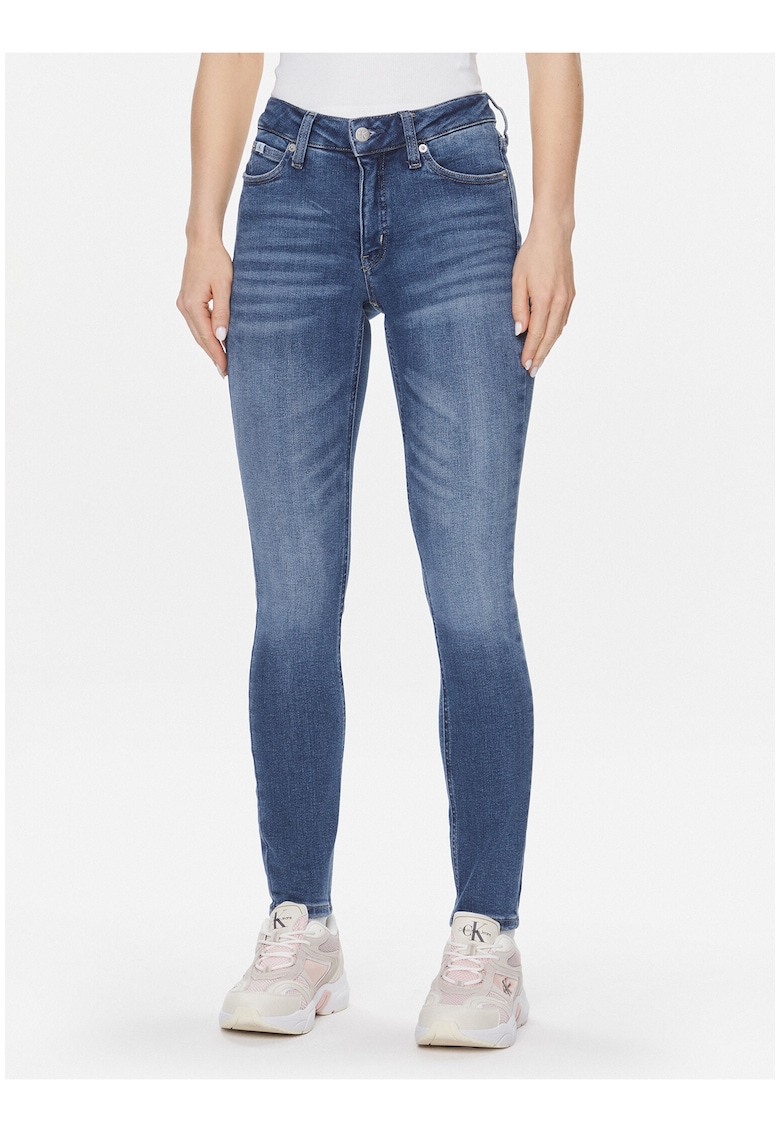 Blugi slim fit cu talie inalta -