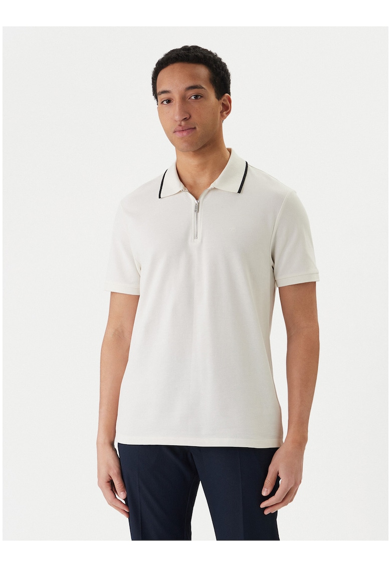 Tricou polo cu nasturi decorativi