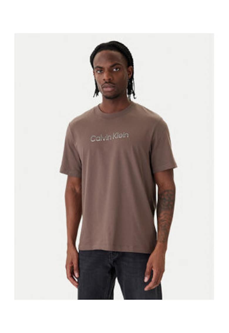 Tricou cu imprimeu logo si decolteu la baza gatului