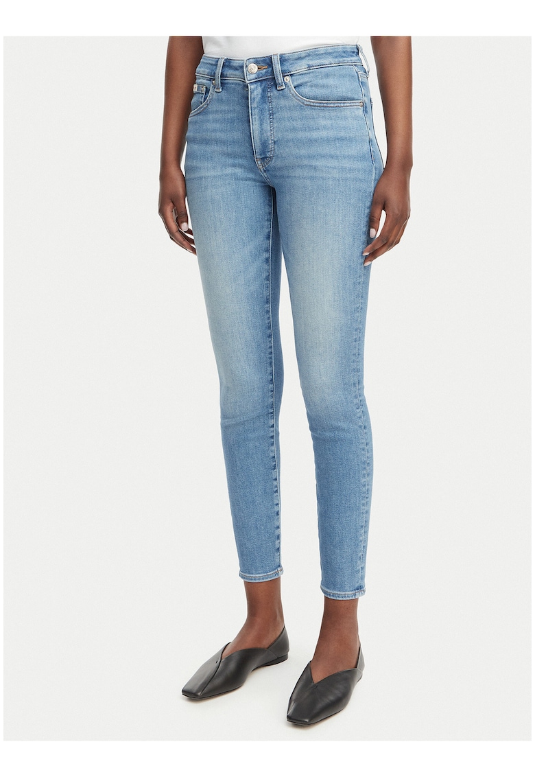 Blugi crop slim fit si talie inalta