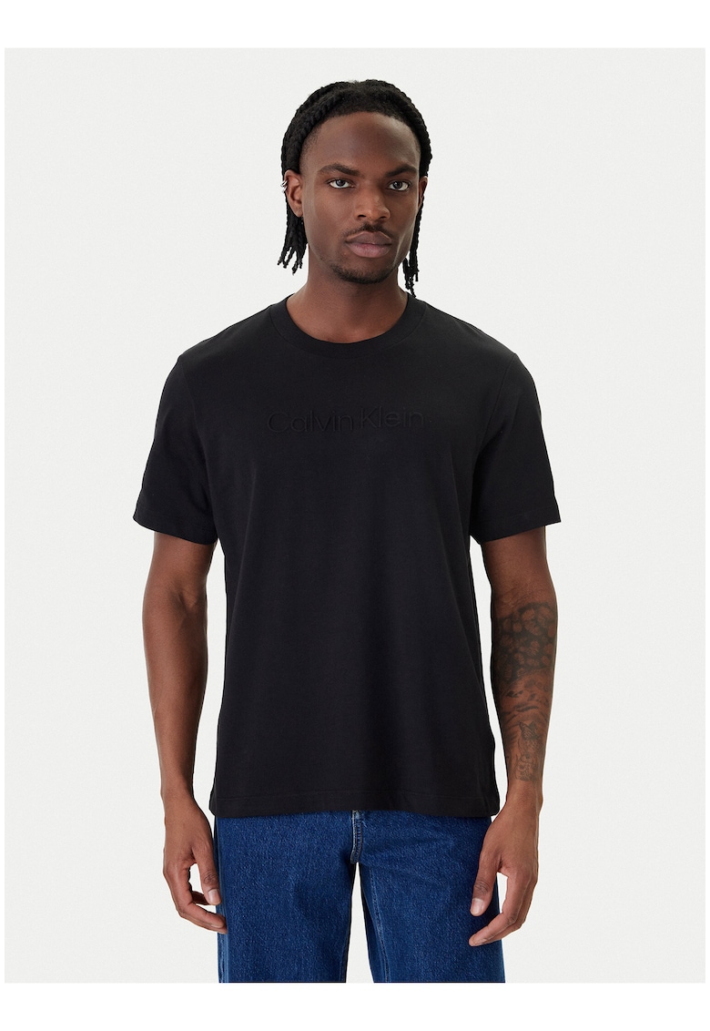 Tricou din bumbac cu model uni si imprimeu discret