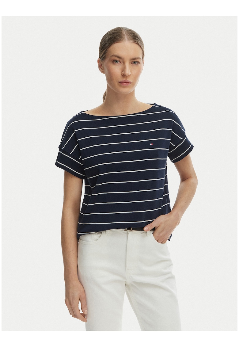 Tricou cu model in dungi