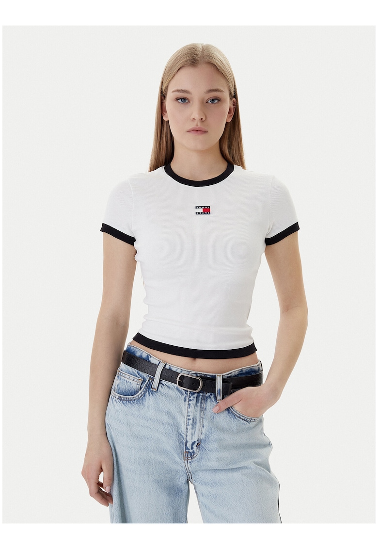 Tricou slim fit cu terminatii contrastante -