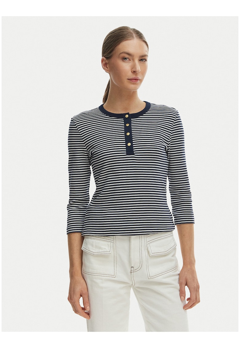 Bluza cu nasturi si dungi