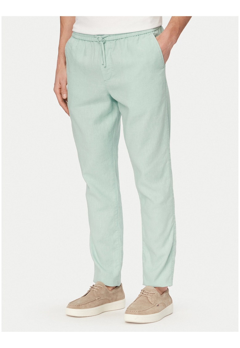 Pantaloni cu snur de ajustare si buzunare