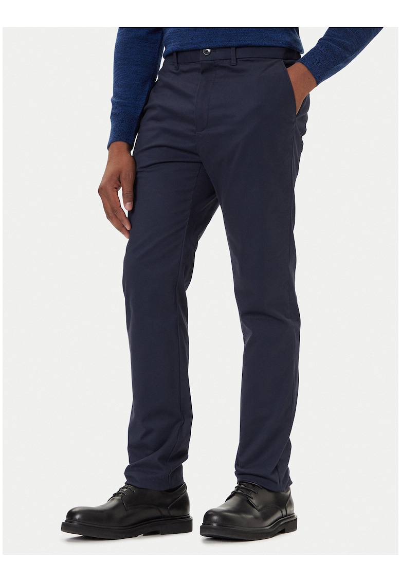 Pantaloni chino cu buzunare