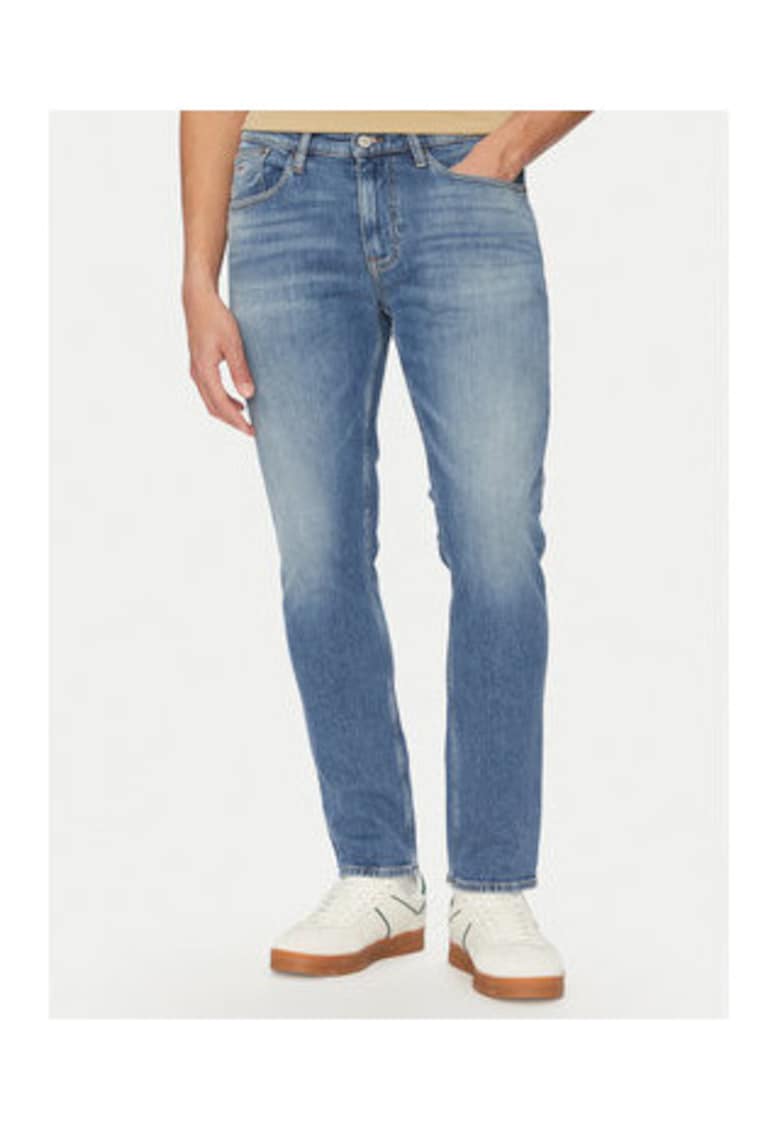 Blugi slim fit