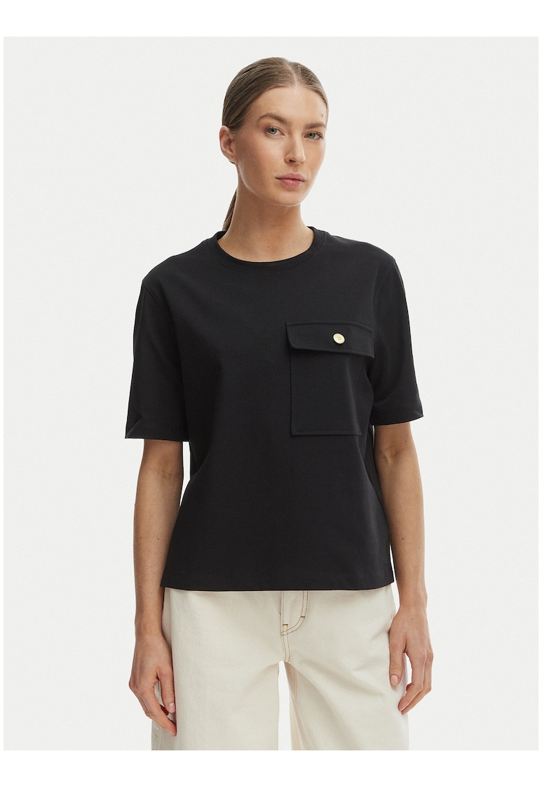 Tricou lejer cu buzunar